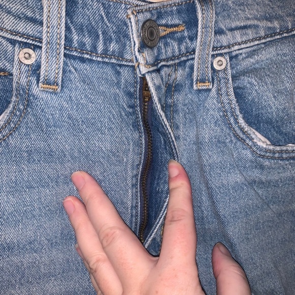 Levi's '70s high flare jean Super high-waisted flared jeans 24 - Picture 10 of 14